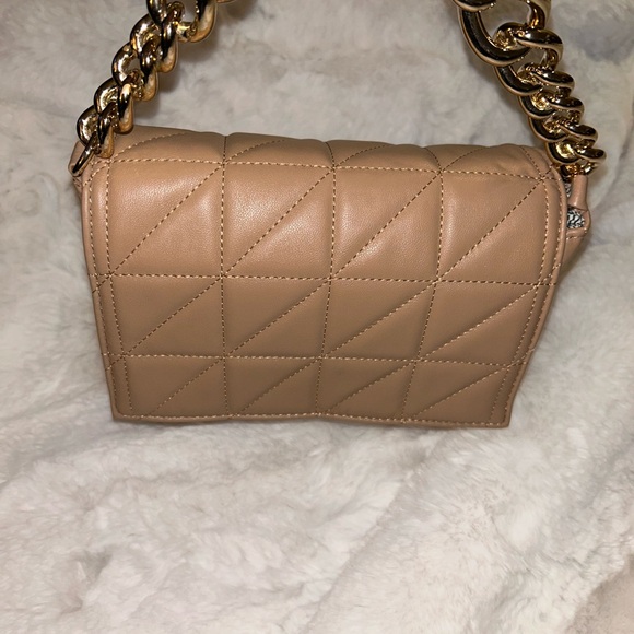 Urban Expressions Quilted Chain Shoulder Bag Tan Gold Chain Minimalist - Picture 3 of 6